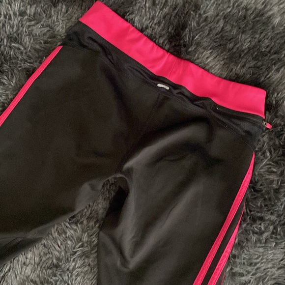 Adidas Response black and raspberry pink capris leggings - Picture 11 of 17